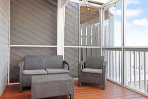 Rumah, Beberapa Tempat Tidur (Barrier Dunes 130 - 152 Millie's Drea) | Teras/patio