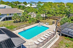 Maison, 1 grand lit et 1 canapé-lit (Boardwalk 13) | Piscine
