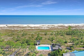 House, 1 Queen Bed with Sofa bed (Boardwalk 13) | Beach - Boardwalk 13 (Port St. Joe)