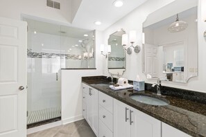 Shower, hair dryer, towels, soap - New Listing! 105 Grand Pavilion - Remodeled! (Isle of Palms)