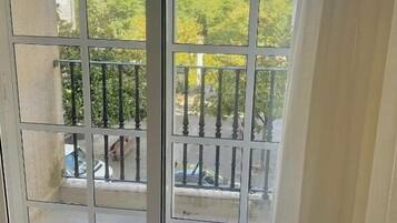 Doppelzimmer, Balkon, Stadtblick | Innenbereich