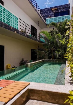 Piscine extérieure