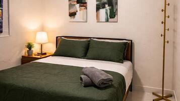 Basic Double Room, Lake View