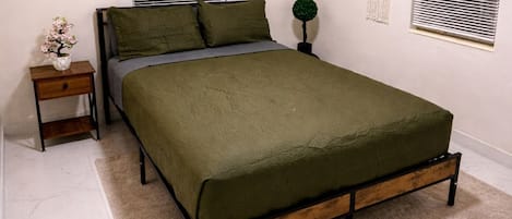 Habitación básica doble | Escritorio y wifi gratis