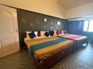 ห้องแฟมิลี่, ระเบียง, วิวภูเขา