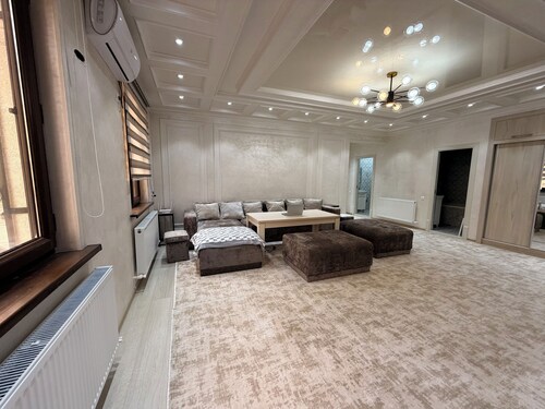 Large, Elite Apartment in charming Fergana city center