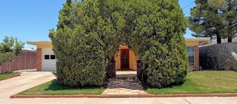 Cozy 3-Bedroom Westside Home Near UTEP - Sleeps 8 With Private Backyard