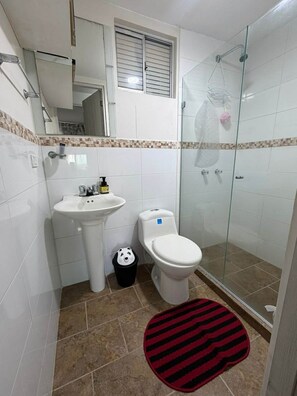 Towels, soap, toilet paper - Spacious 3-bedroom apartment in perfect Barranquilla with AC (Barranquilla)