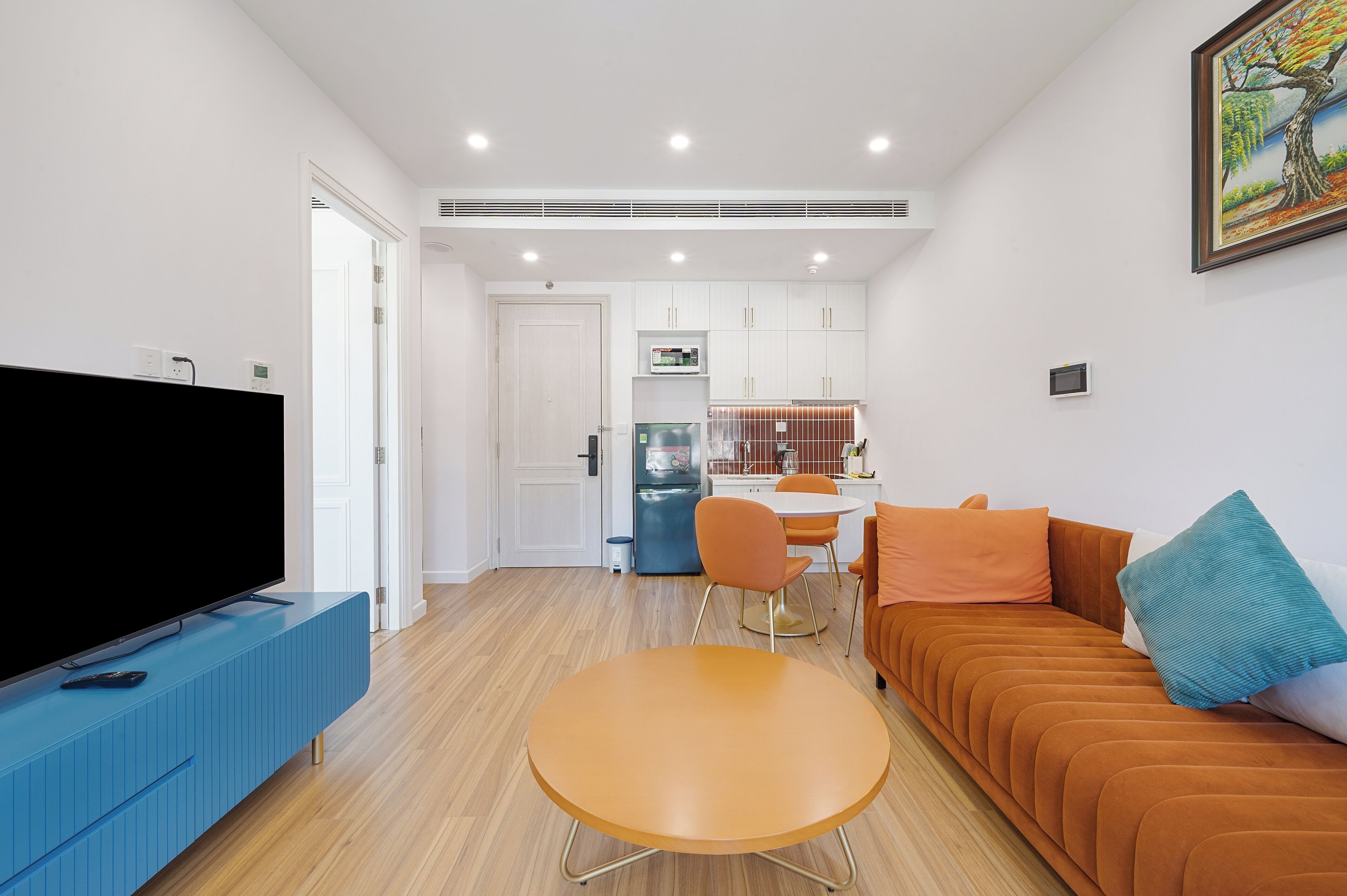 Standard Apartment, 1 Bedroom, Mountain View | Private kitchen | Fridge, microwave, stovetop, cookware/dishes/utensils