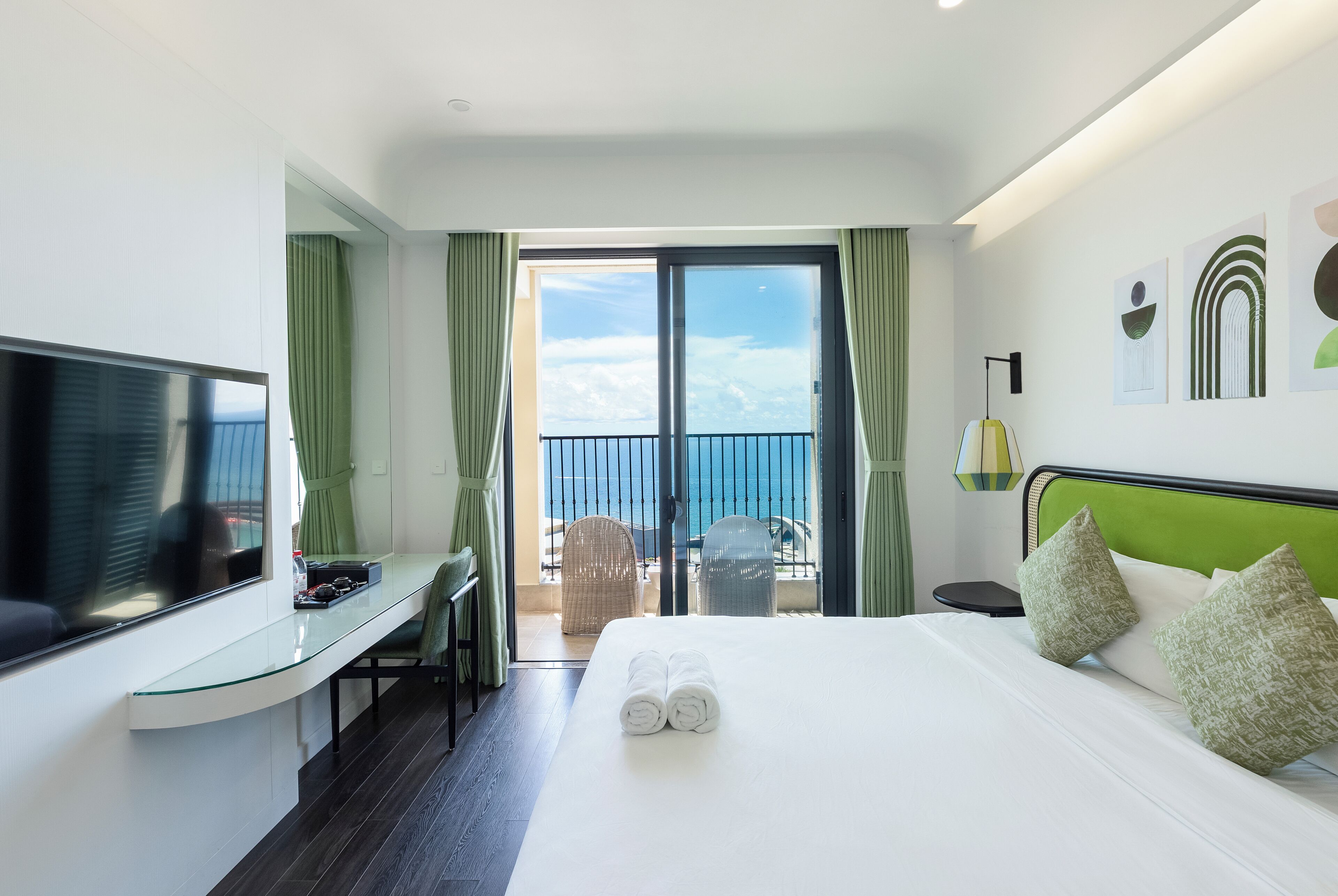 Studio Tiêu chuẩn, quang cảnh biển | Minibar, truy cập Internet không dây miễn phí, bộ trải giường 