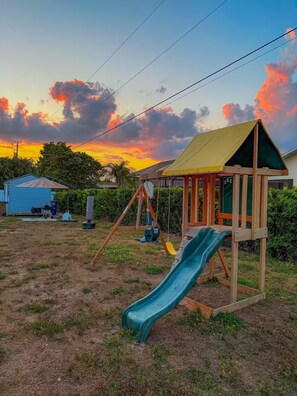 Children’s area - Tropical Getaway (Lehigh Acres)