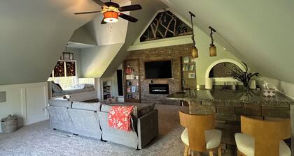 Family River House close to Crystal Coast Beaches