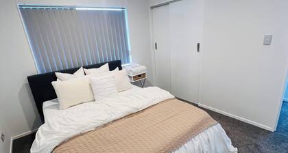 Auckland Airport comfort stays