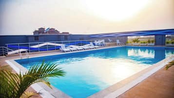 Piscina externa
