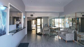 Single Room | Lobby - KINGS MOTEL (Inglewood)