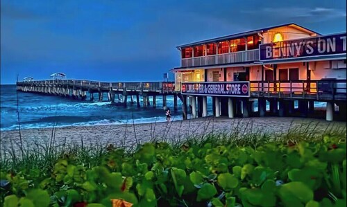 Cozy, historic, 3-bedroom House on the intercostal in Lake Worth Beach