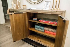 Interior - Modern Home in the Pines - Pine Ridge Retreat - McCall, Idaho (McCall)