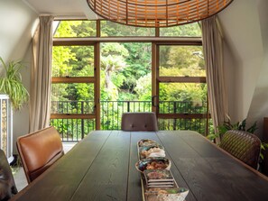 Dining - Moana View - Paihia's best kept secret, sweeping ocean vistas with leafy gardens (Paihia)