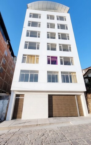 Exterior - Cusco Nest - Spacious 3‑Bedroom Apartment for Families & Groups - 4th Floor (Cusco)