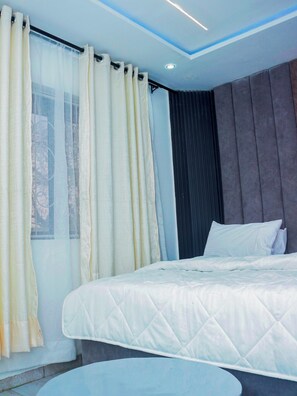 Room - Luxury 2Bedroom 2Bathroom  Wuse 2 - 247 Power Free Wi-Fi (Abuja)