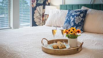 1 dormitorio, tabla de planchar con plancha, cuna de viaje y wifi