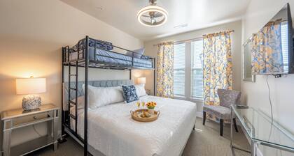 King Suite with Twin Loft – Family & Pet Friendly