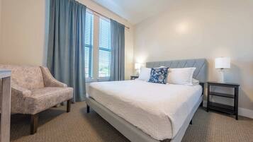 3 Schlafzimmer, Bügeleisen/Bügelbrett, Reisekinderbett, WLAN