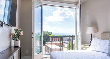 3BR Boutique Suite | 2 Kings | Sleeps 6