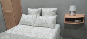 ห้องพัก, 6 ห้องนอน