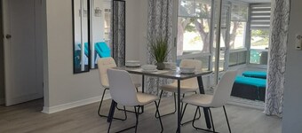 Lovely 2-bedroom house with AC, relaxing and stylish in Weeki Wachee, Fl