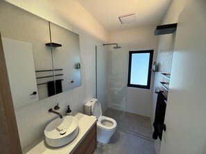Hair dryer, towels