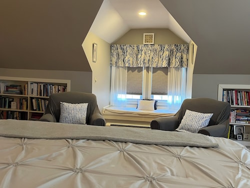 Desirable home for World Cup at Gillette Stadium 4BR 10 minutes away