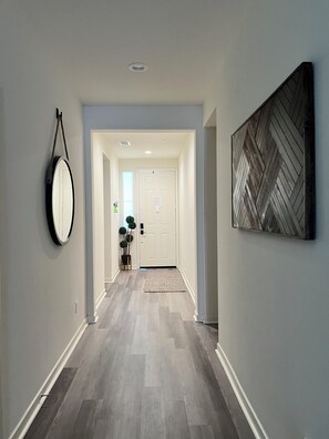 Interior - Beautiful Home In Lancaster Close to BLVD AV & Hospital. (Lancaster)