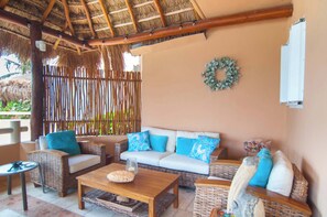 Terrace/patio - Casa Lindavista | 3BR | Condo | Puerto Aventuras (Puerto Aventuras)
