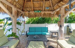 Terrace/patio - Beach Bungalow on Palermo B (Fort Myers Beach)