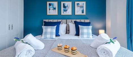 2 bedrooms