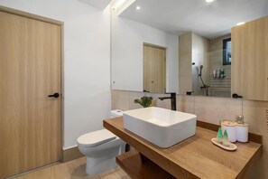 Casa, para fumantes | 3 quartos