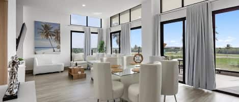 Apartment, Smoking