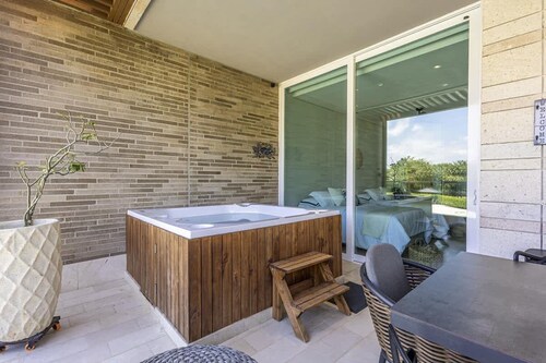 3br-apt 6 Guests Jacuzzi Calablanca