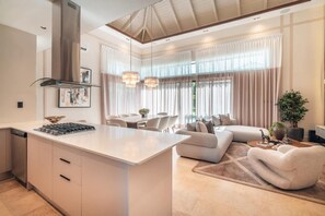 House | 3 bilik tidur 