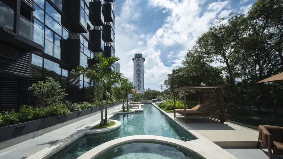 Stylish 2br Apt Near the Park Omar