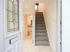 Interior - Beau Jardin (Telford)