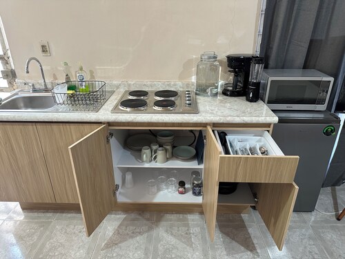 Apt. with double bed and patio 20 min. from the historical center