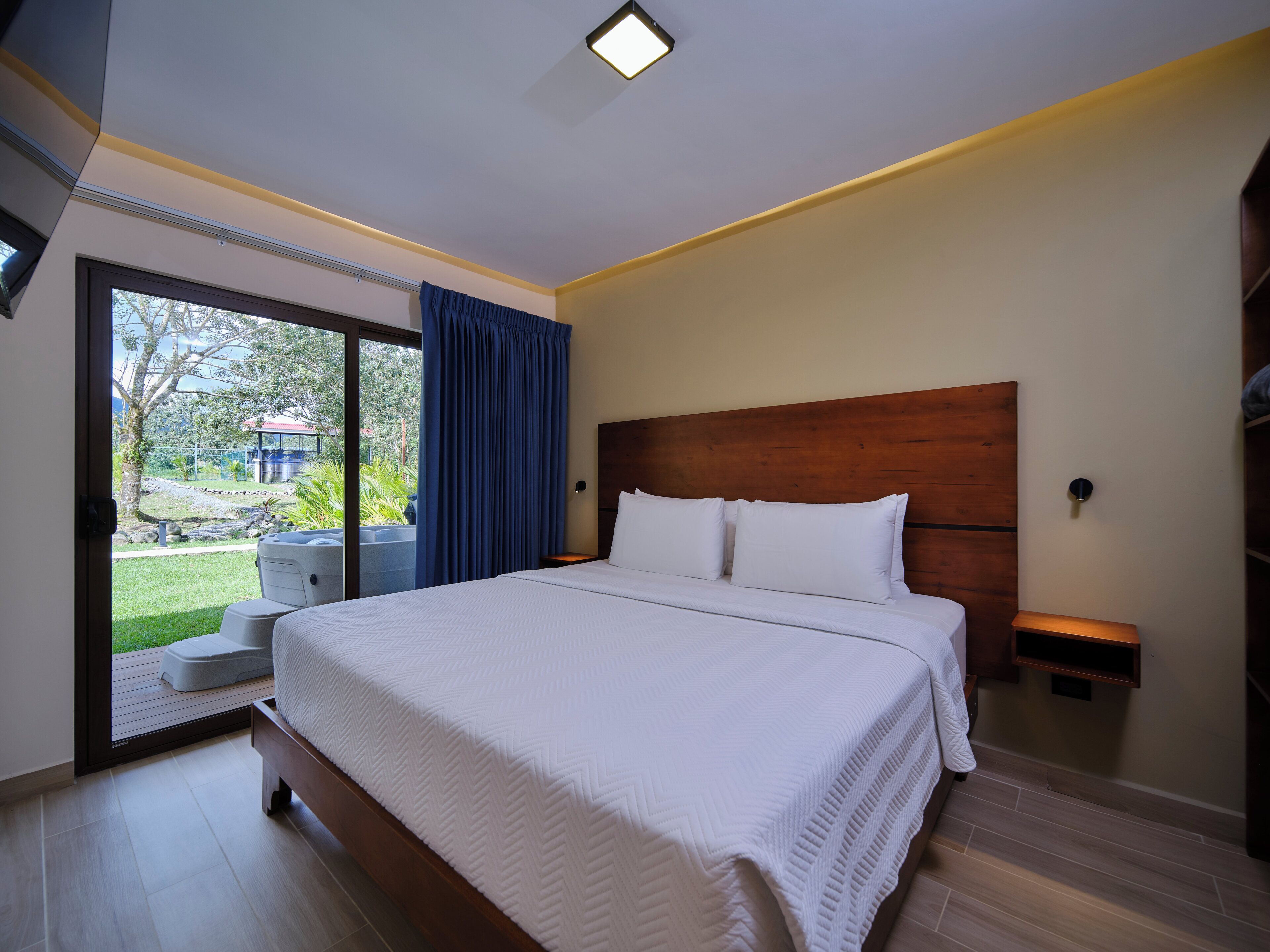 Luxury Villa, Mountain View