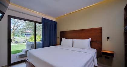 Arenal Volcanic Villas