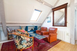 Interior - Aux Trois Matelots - À 9 min à pied de la plage (Courseulles-sur-Mer)