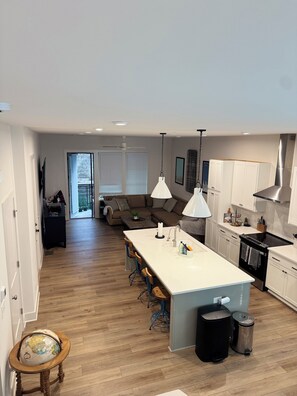 Interior - FIFA 2026 RETREAT - 2BR Sleeps 6 - Bikes - BeltLine to Stadium - Walkable (Atlanta)