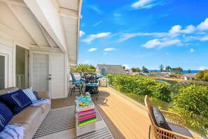 Terrace/patio - Sea Lane Pearl: 3-Story Retreat near the Ocean (La Jolla)