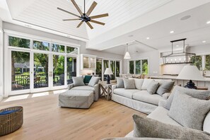 Living area - Luxury Coastal Retreat with Balcony, Pool, Sun Room & Golf Course Views! (Hilton Head Island)