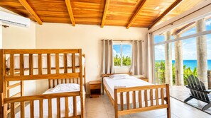 Triple Room, Sea View, Tower - LAOLA SURF RESIDENCE (El Sunzal)